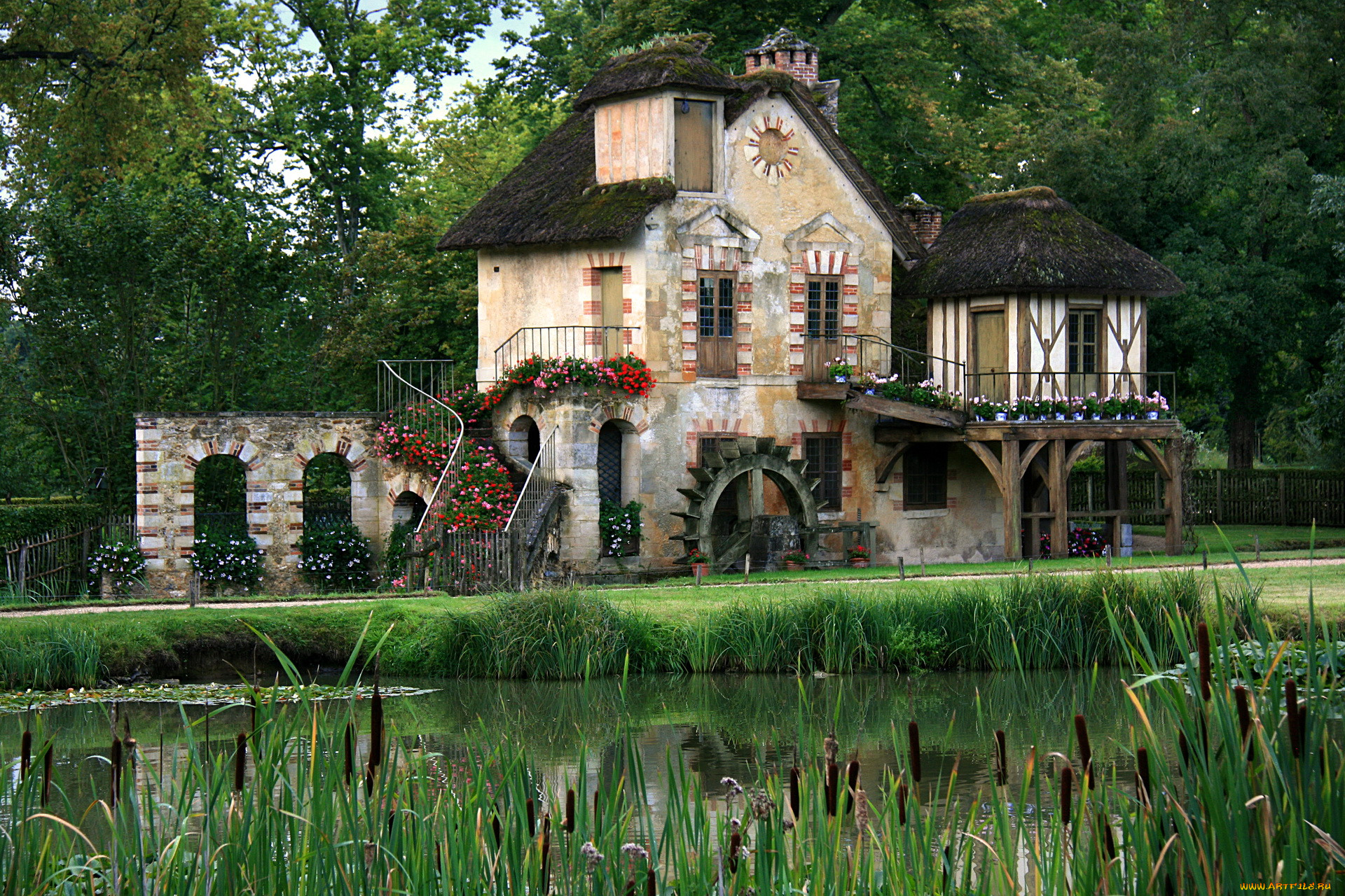 старинные дома во франции